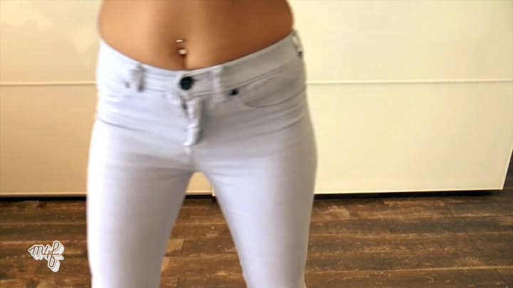 merry4fun – Userwunsch – Vollgepisste Jeans