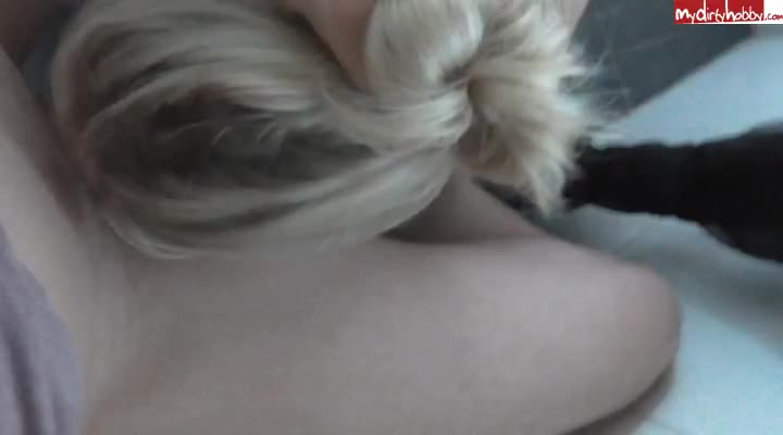 PiaPervers – Schauplatz Toilette – Mein erster Missbrauch