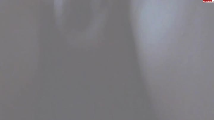 RedLion44 – Blanke Fotze auf dem Sofa besamt