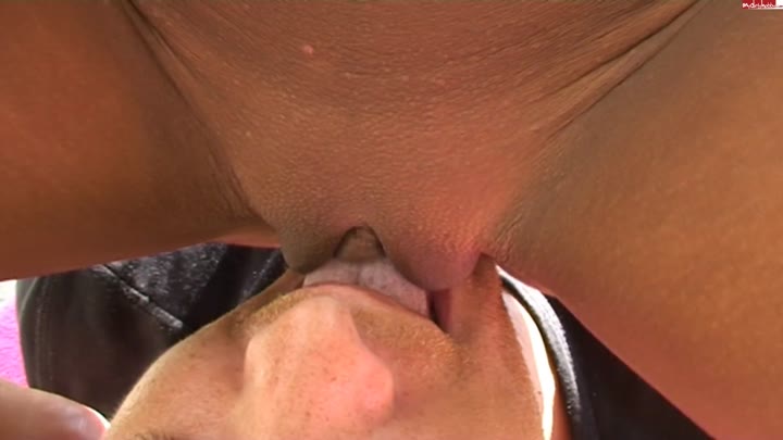 Alexandra-Pink – Typ als Fickfleisch benutzt – Geil