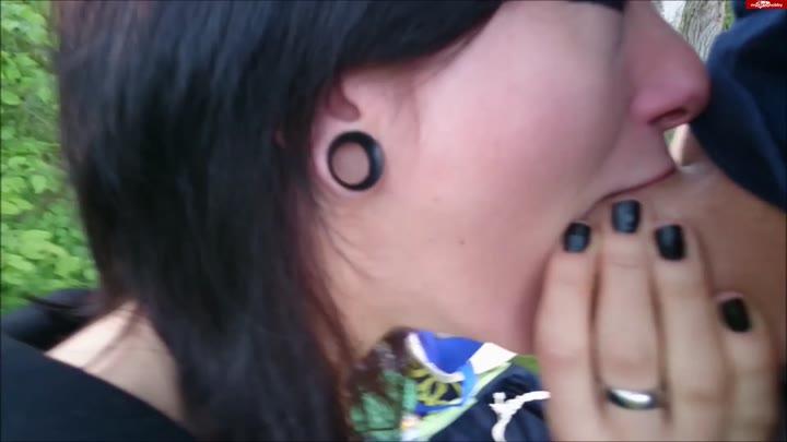 AliceKinkycat – Outdoor Blowjob – POV – Kemnader See