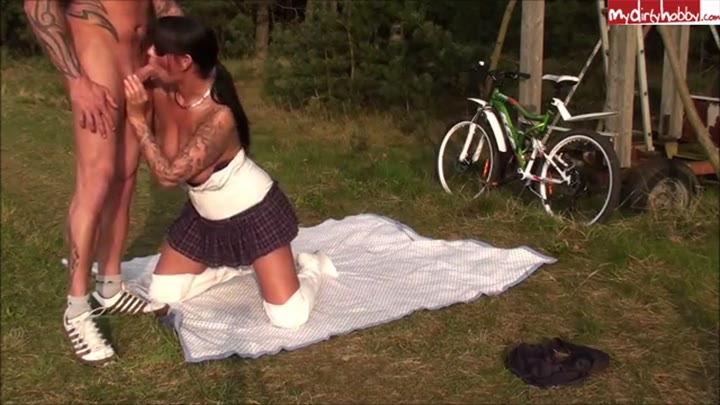 Busen-Maus – Geil abgefickt und vollgewichst