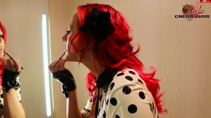 CherieNoir – Du bist unser Diener