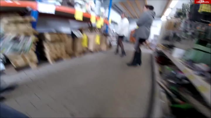 Double_Trouble – Frivol & Dreist im Schnäppchen-Markt