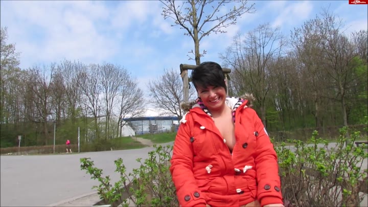 geil-poppen – Törchen 9 gewagt Pissen