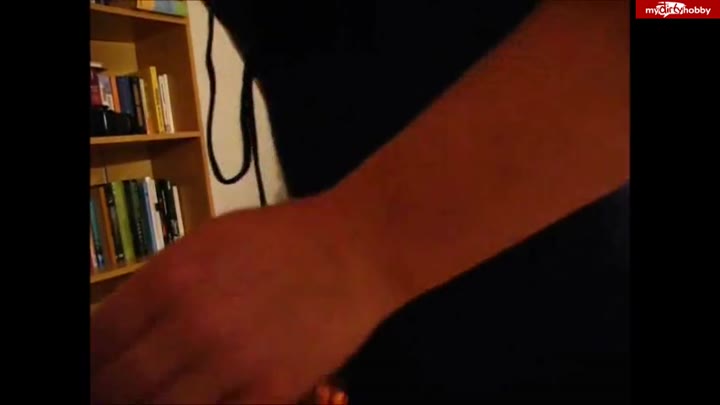 keine_liebe – Ihr Arschloch reitet Saft ab