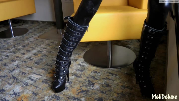 Meli-Deluxe – Abspritzanleitung deiner Latex Schlampe