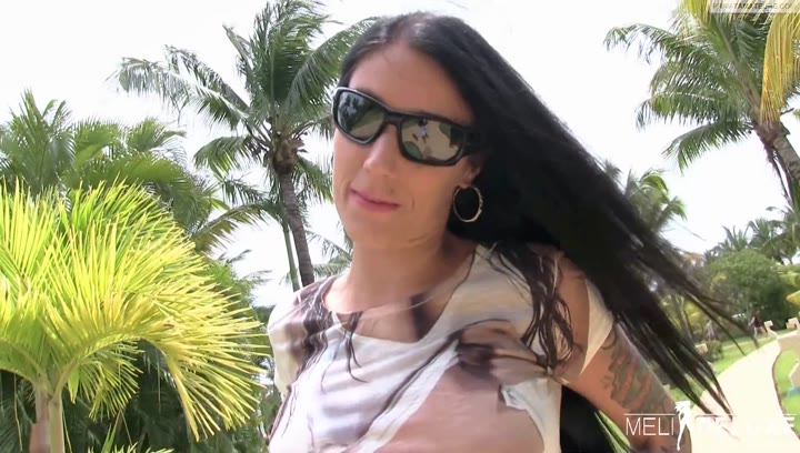 Meli-Deluxe – Wichsanleitung deiner Urlaubsnutte