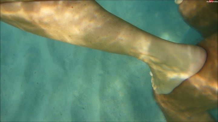 PiaPoppPaar – Frecher Fick unter Wasser