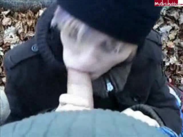 Steffi4U – Spass im Wald