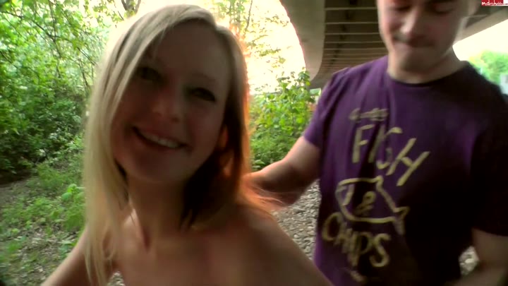 SweetChili – Hemmungslos – User-Test an der Autobahn