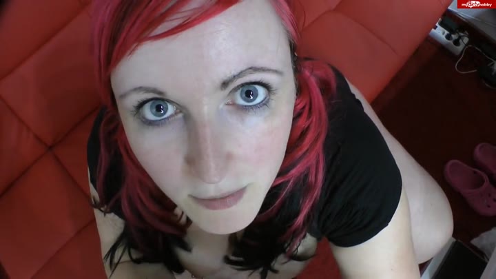Taylor-Burton – Süße Spermabitch vollgerotzt