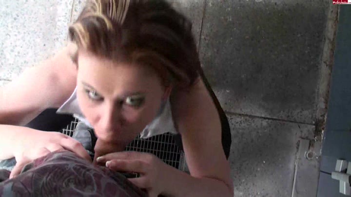 Teen-Lari – Outdoor Blasschlampe