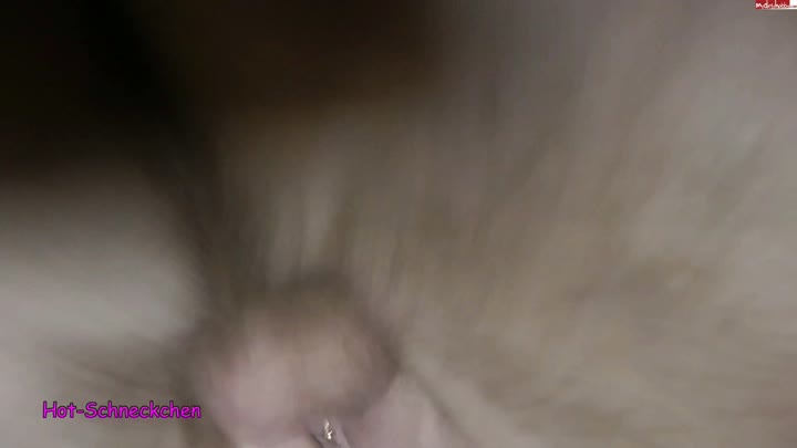 Hot-Schneckchen – AO – Nimm mich richtig Hart