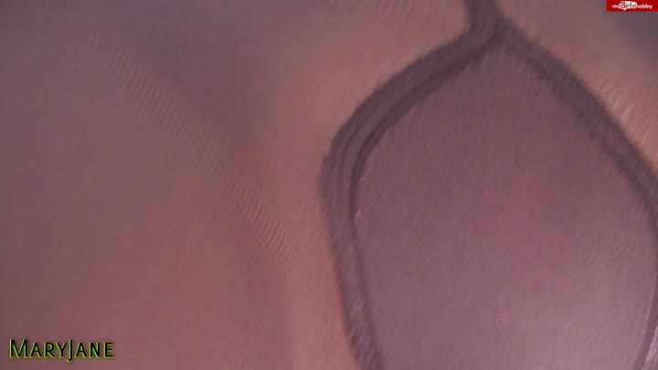 Mary–Jane – Glanznylons – Strumpfhosenfetisch