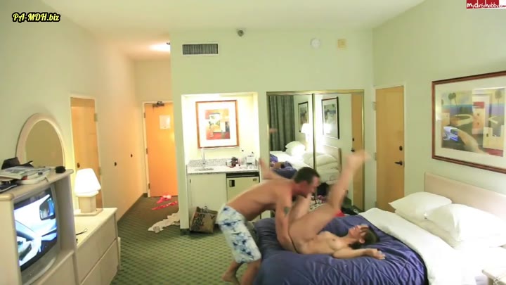MinaWicked – Zimmer Sex im Holiday Inn