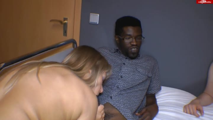 SweetSusiNRW – Nachtschicht Aerzte Ficken uns durch