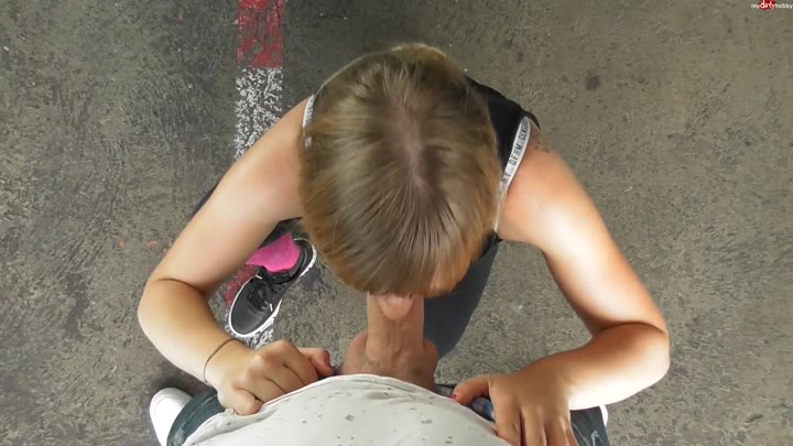 BunnyDiamond – Geiler Werkstattleiter Fickt mich in Reithose