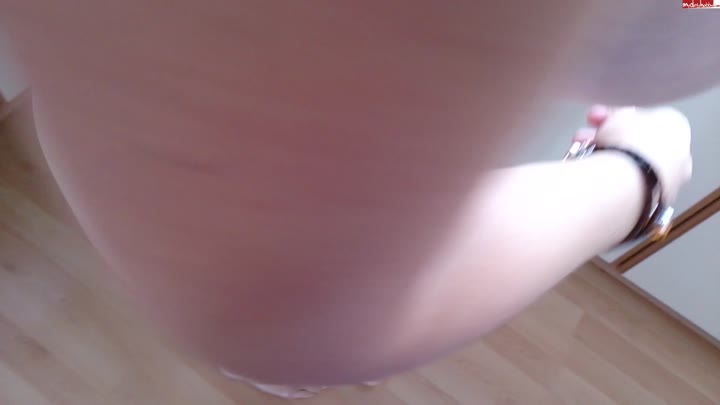 SweetEve80E – Arschfotzendehnung mit Creampie