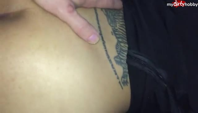 Thai-teen-1997 – Auf klo gefickt und er steht dabei