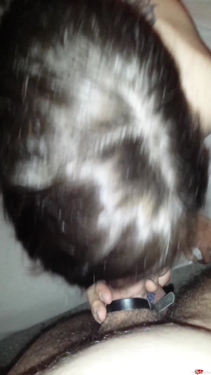 DevotesBiest92 – Deepthroating auf allen vieren