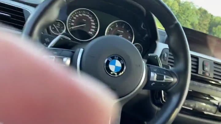 Etwasneugierig – User-Blowjob Autostop