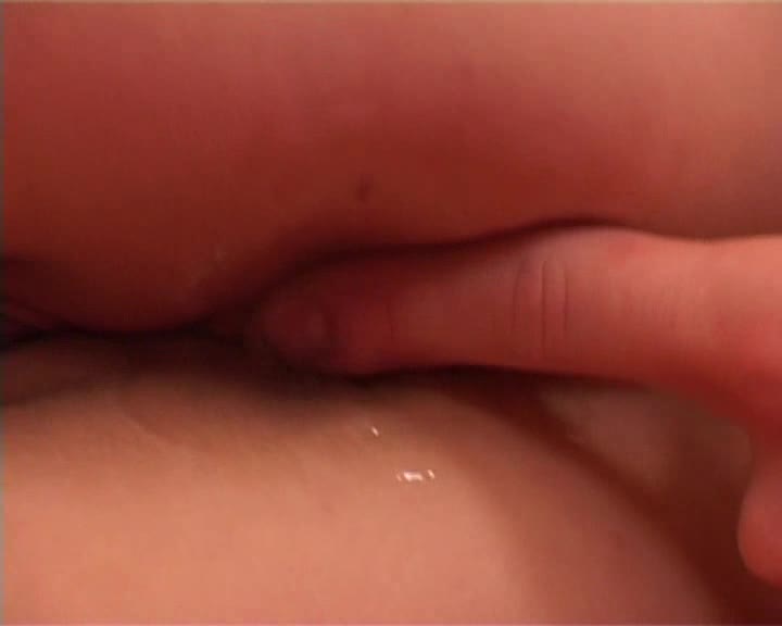 Echtes-Teenpaar – Anal entjungfert – Aua, mein armer Po