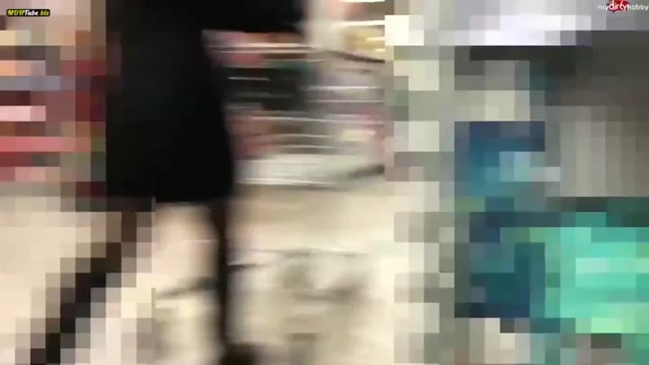 devil-sophie – 10 Minuten Userwette erfuellt – Der Reiterstiefel Strapsen Walk im Einkaufszentrum