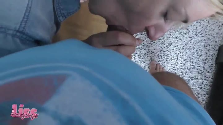 LissLonglegs – Leck das Fremdsperma aus meiner Fotze