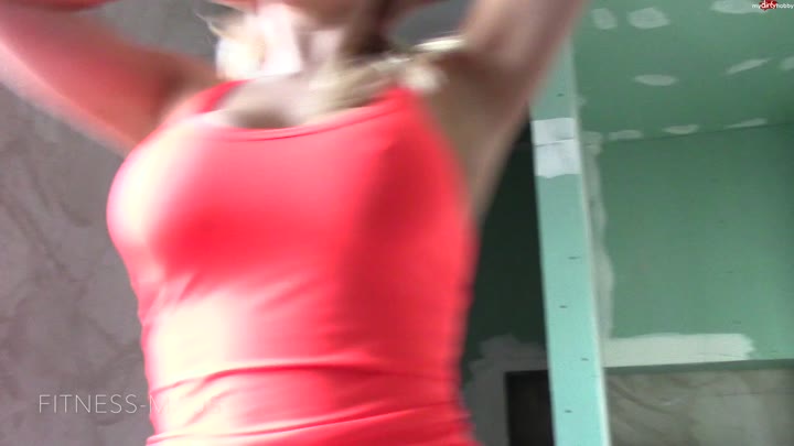 Fitness-Maus – OMG – 18jaehrigen Nachbars-Bubi Entjungfert