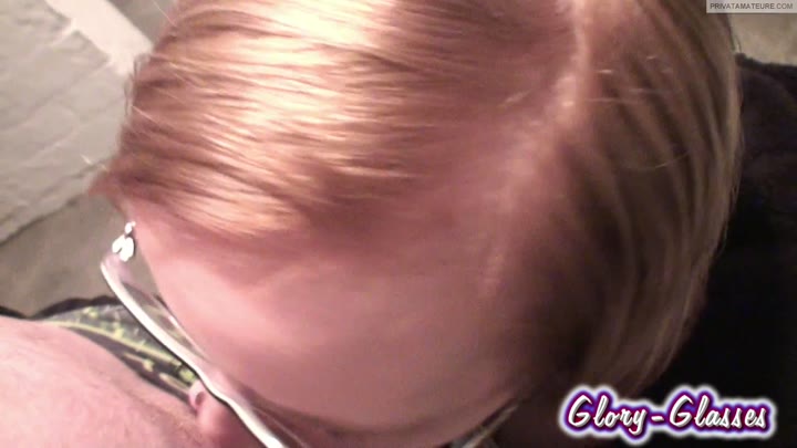 Glory-Glasses – Heimlich im Keller Maulgebumst und abgeschluckt