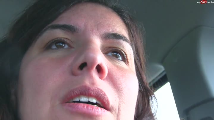 HOT-KINKY-ME – Das Erste mal – Mein allererster Orgasmus beim Auto fahren