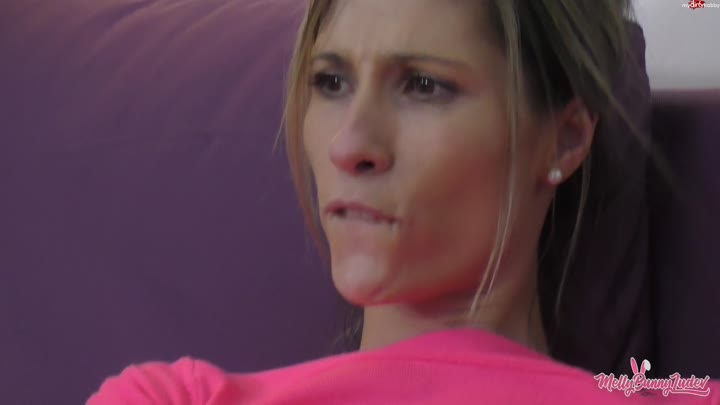 MellyBunnyLuder – Kasalla – Creampie Explosion Heftig viel