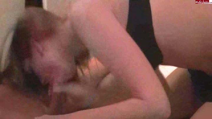 PJ-sexy – Von 2 Typen besamt