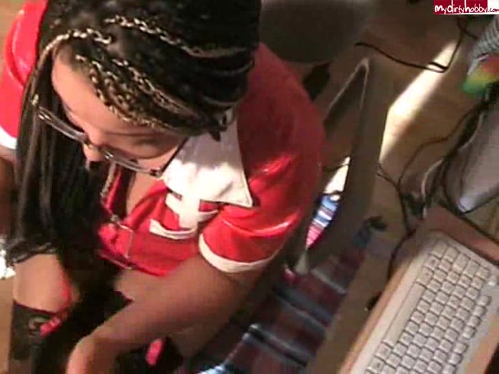 AfricanPrincess – Schwester Haleys Schwanzbehandlung