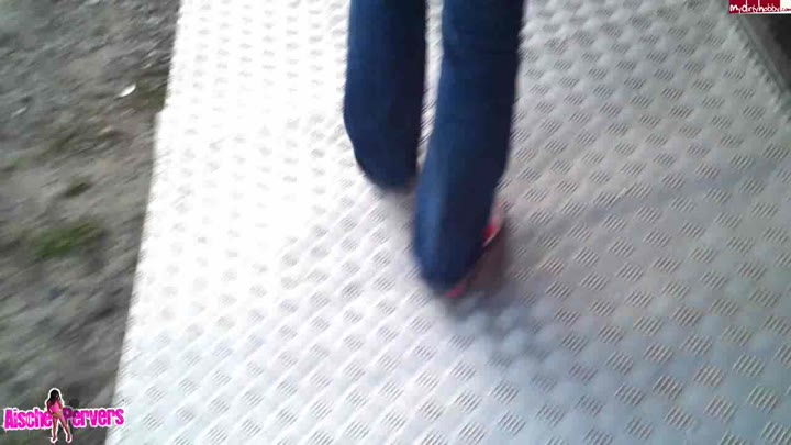 aische-pervers – Anal gesprengte Rummelnutte