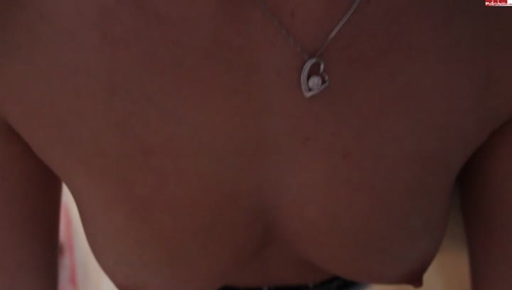 CaroCream – 18  Geburtstag Kamera abgeblasen