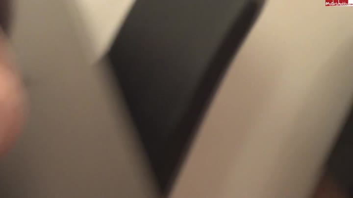 JungesfetischpaarNRW – Tischlein deckdich – Fisting Extrem