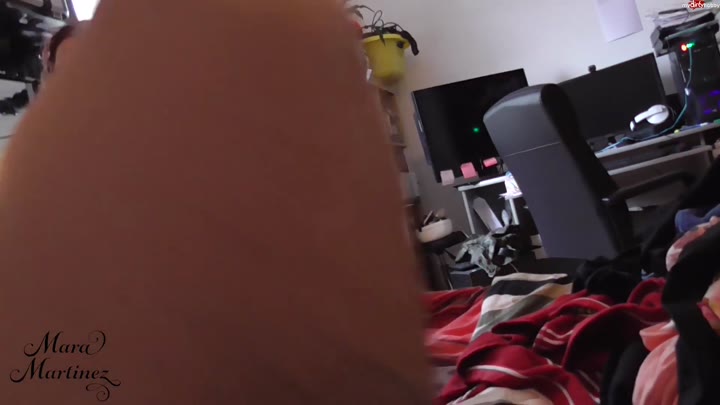 Mara-Martinez – Arschfick mit Megasquirt