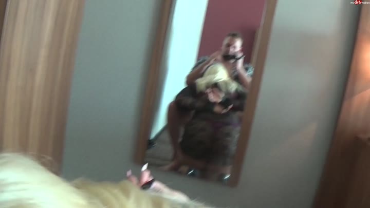 MariellaSun – Extrem Deepthroatsklavin