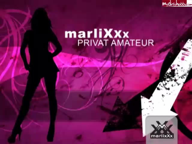 marlixxx – Ins Familienklo gepisst