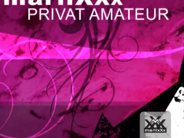 marlixxx – Vor ein Bistro gepisst