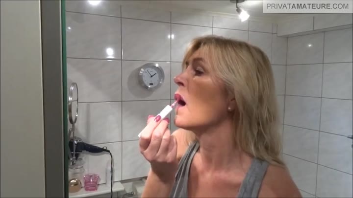 mausi67 – Erdbeermund mit Sahne gefuellt