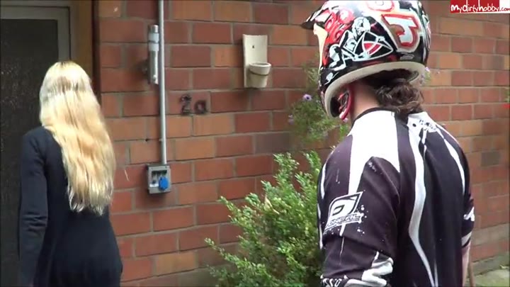 mausi67 – Wer sich nicht auskennt darf Ficken