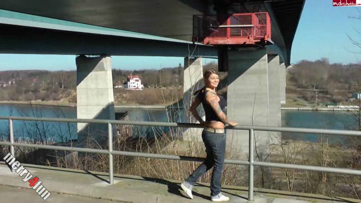 merry4fun – Der Lenz ist Daaa – Public Nude
