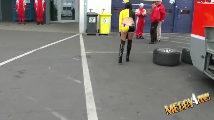merry4fun – Ficken auf dem Nuerburgring