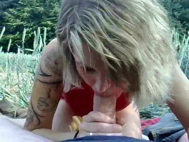 merry4fun – Im Kornfeld