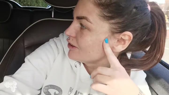 merry4fun – Public Blowjob im McDrive Kiel