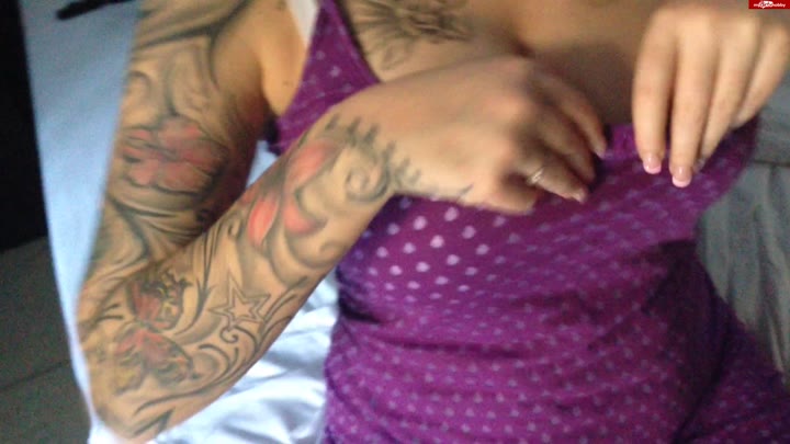 merry4fun – Verboten – Public Blowjob im Hotel