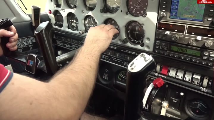 Mery-cherry – 100 Prozent Real – Skandal beim Rundflug